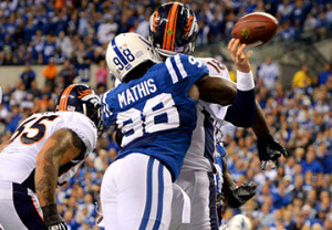 Mathis takes down Manning
